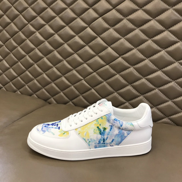 men LV shoes-009